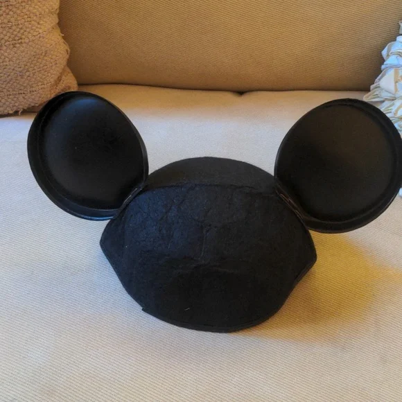 Mickey mouse club felt ear hat 'walt Disney productions' - Picture 6 of 7
